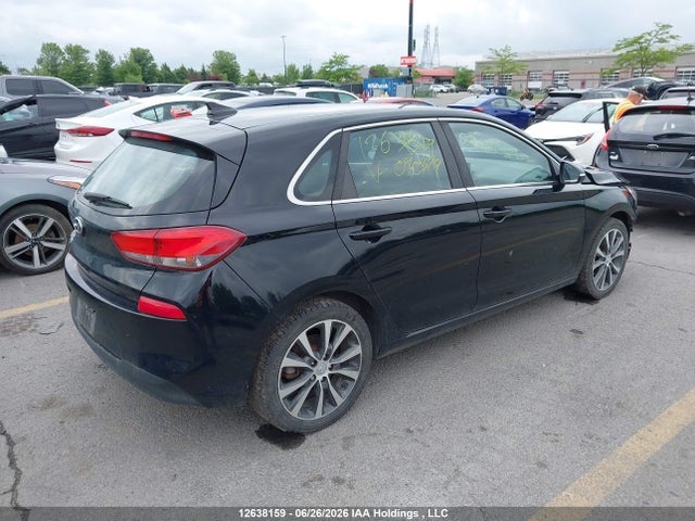 Продаж на аукціоні авто 2018 Hyundai Elantra Gt Gl Se, vin: KMHH35LE1JU040379, номер лоту: 12638159