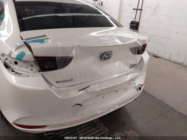 JM1BPACL1K1112528 Mazda Mazda3 Gs