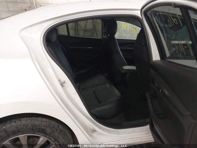 JM1BPACL1K1112528 Mazda Mazda3 Gs