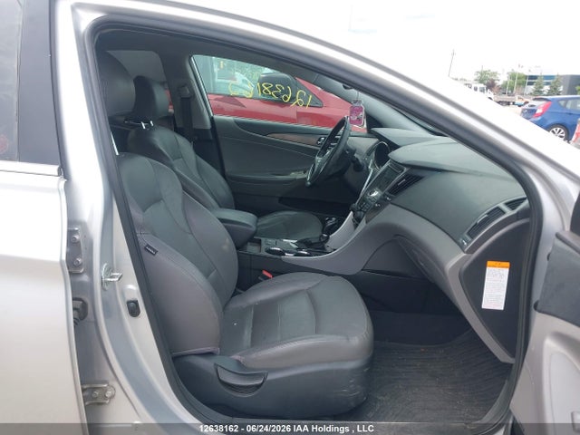 12638162 :رقم المزاد ، KMHEC4A43CA025555 vin ، 2012 Hyundai Sonata مزاد بيع