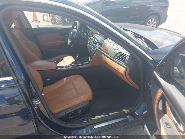 2013 Bmw 328i Xdrive/xdrive Classic Line მანქანა იყიდება აუქციონზე, vin: WBA3B3C52DF145721, აუქციონის ნომერი: 12638200
