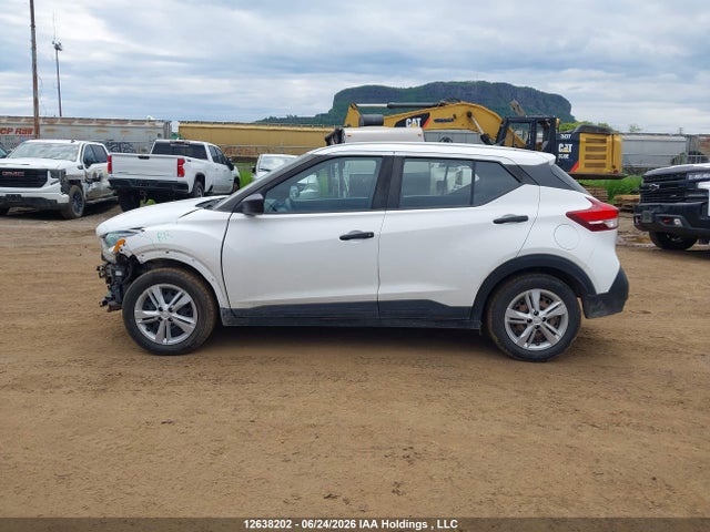 12638202 :رقم المزاد ، 3N1CP5CU8KL537843 vin ، 2019 Nissan Kicks S/sr/sv مزاد بيع