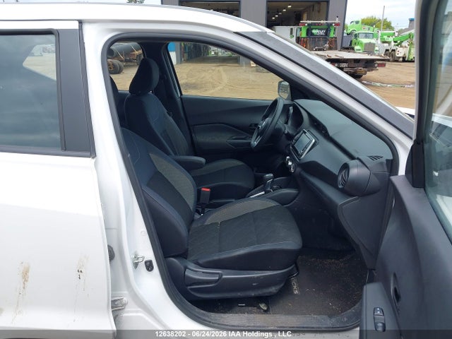 12638202 :رقم المزاد ، 3N1CP5CU8KL537843 vin ، 2019 Nissan Kicks S/sr/sv مزاد بيع