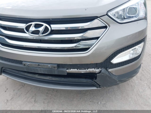 12638244 :رقم المزاد ، 5XYZUDLA0FG258416 vin ، 2015 Hyundai Santa Fe Sport 2.0t Limited مزاد بيع
