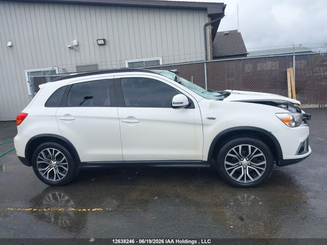 JA4AJ4AW6JZ605613 Mitsubishi Rvr Se Limited/gt