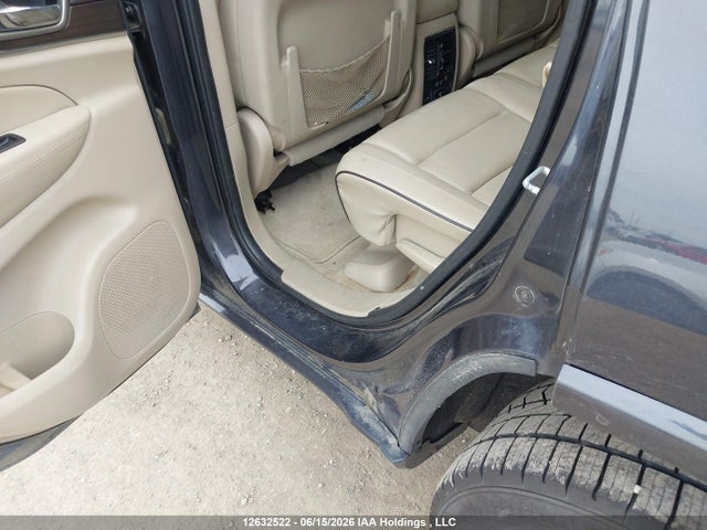2015 Jeep Grand Cherokee Overland მანქანა იყიდება აუქციონზე, vin: 1C4RJFCT1FC667793, აუქციონის ნომერი: 12632522