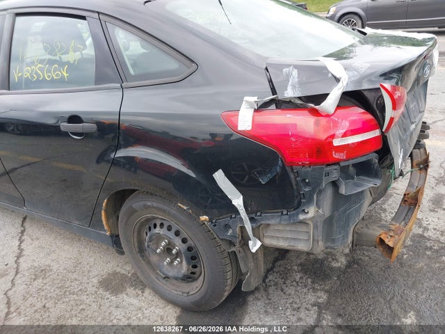 2015 Ford Focus S მანქანა იყიდება აუქციონზე, vin: 1FADP3E29FL235664, აუქციონის ნომერი: 12638267