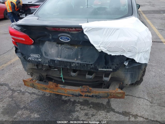 Ford FOCUS S 2015 1FADP3E29FL235664 Image 23