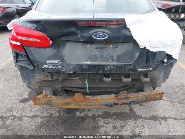 2015 Ford Focus S მანქანა იყიდება აუქციონზე, vin: 1FADP3E29FL235664, აუქციონის ნომერი: 12638267