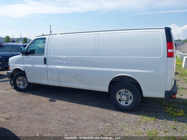 Chevrolet Express G2500 2023 1GCWGBFP2P1222291 Image 14
