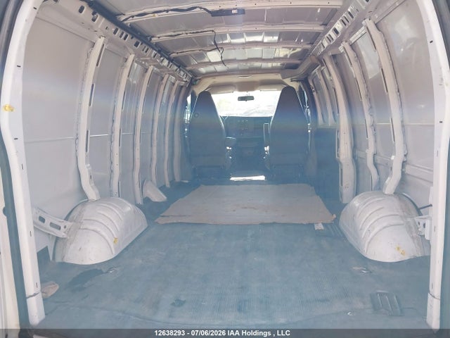 Chevrolet Express G2500 2023 1GCWGBFP2P1222291 Image 8