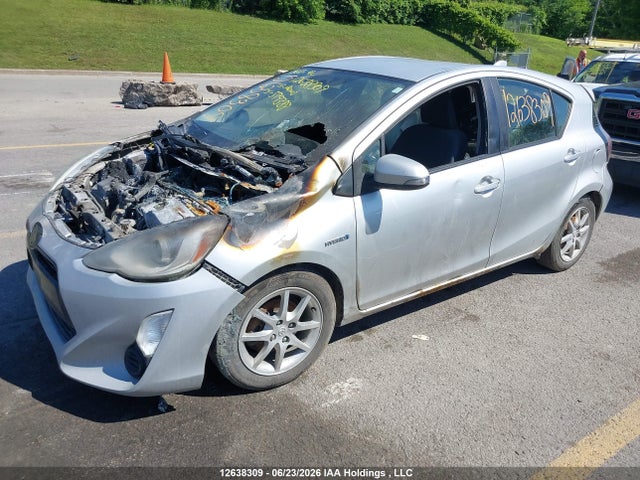 Toyota PRIUS C 2015 JTDKDTB36F1579388 Image 20