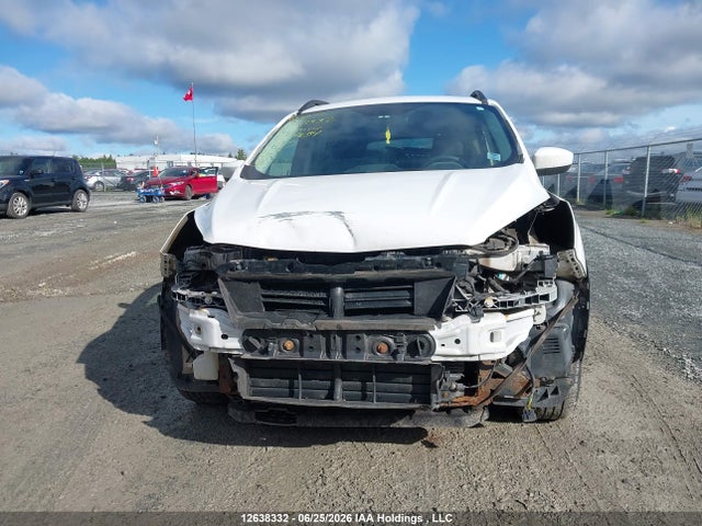 Продажа на аукционе авто 2017 Ford Escape Se, vin: 1FMCU9GD8HUB69634, номер лота: 12638332