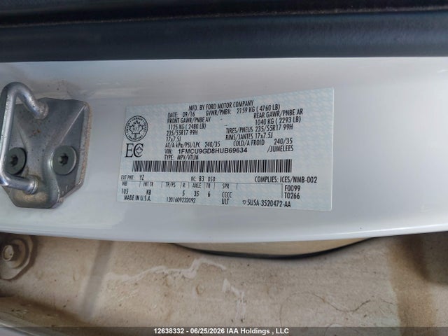 Продажа на аукционе авто 2017 Ford Escape Se, vin: 1FMCU9GD8HUB69634, номер лота: 12638332