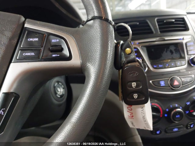 Hyundai ACCENT GL 2016 KMHCT4AEXGU121932 Image 11