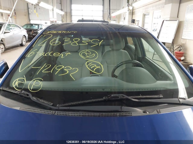 Hyundai ACCENT GL 2016 KMHCT4AEXGU121932 Image 17