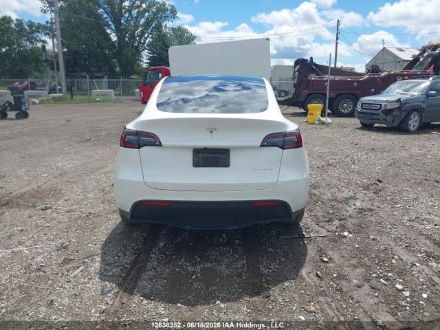 Продаж на аукціоні авто 2023 Tesla Model Y Long Range, vin: 7SAYGDEE3PF757564, номер лоту: 12638352