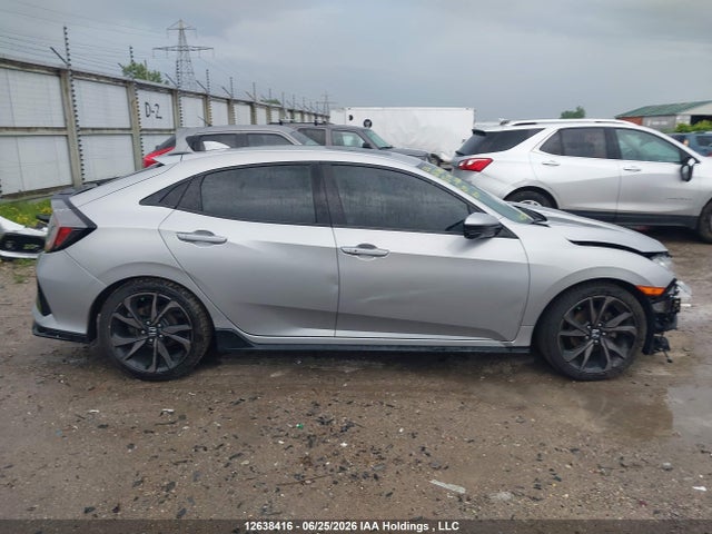 12638416 :رقم المزاد ، SHHFK7H44JU306088 vin ، 2018 Honda Civic Sport مزاد بيع