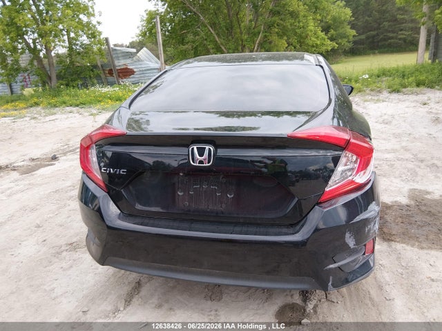 Honda Civic Lx 2018 2HGFC2F50JH008758 Image 15