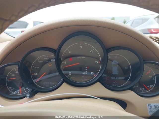 Продаж на аукціоні авто 2014 Porsche Cayenne, vin: WP1AF2A23ELA47901, номер лоту: 12638459