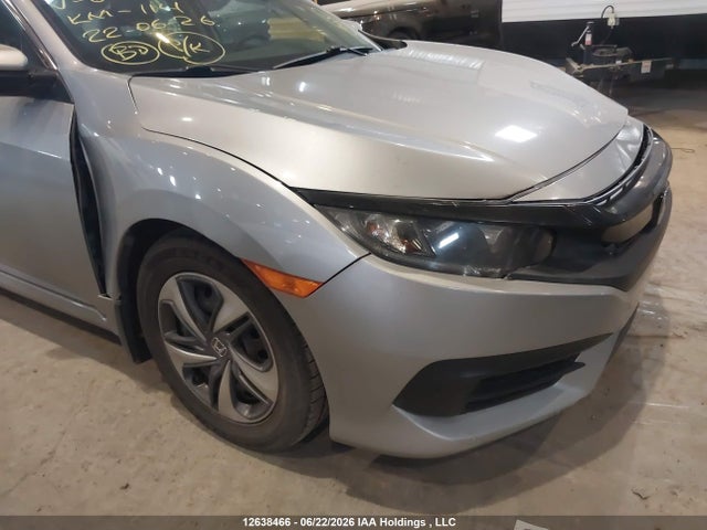Honda Civic Lx 2018 2HGFC2F54JH014837 Image 12