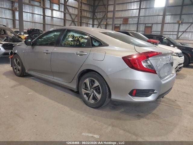 Honda Civic Lx 2018 2HGFC2F54JH014837 Image 3