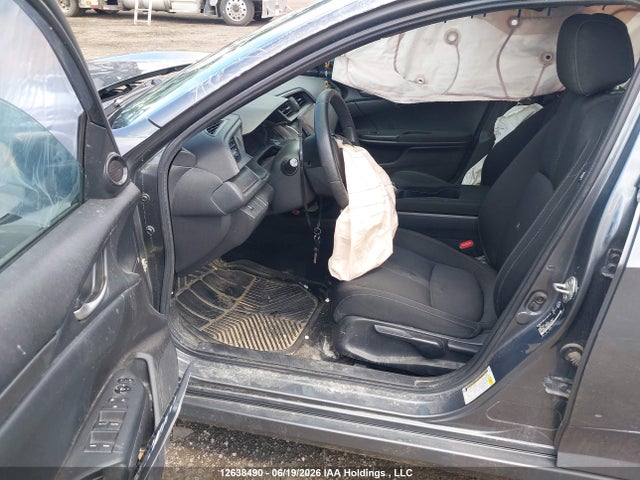 2017 Honda Civic Lx მანქანა იყიდება აუქციონზე, vin: SHHFK7H25HU301135, აუქციონის ნომერი: 12638490