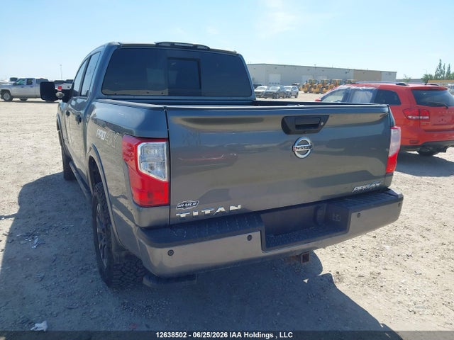 1N6AA1E57JN542063 Nissan Titan Sv/sl/pro-4x/plat Res