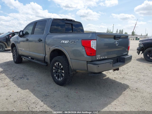 1N6AA1E57JN542063 Nissan Titan Sv/sl/pro-4x/plat Res