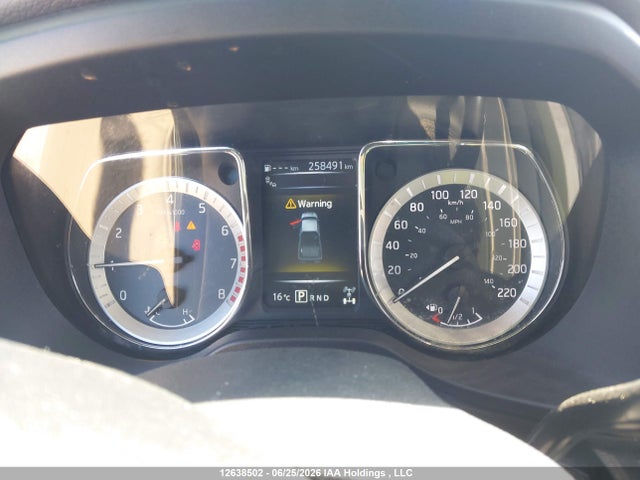 1N6AA1E57JN542063 Nissan Titan Sv/sl/pro-4x/plat Res