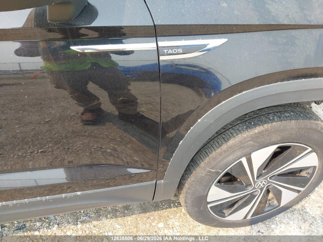 3VV4X7B28RM015023 Volkswagen TAOS SEL