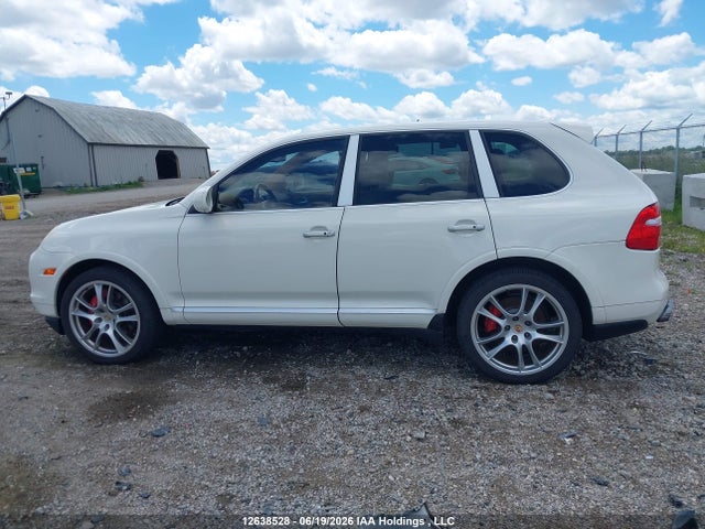 2008 Porsche Cayenne Turbo მანქანა იყიდება აუქციონზე, vin: WP1AC29PX8LA95005, აუქციონის ნომერი: 12638528