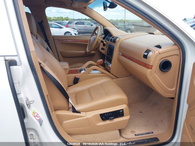 2008 Porsche Cayenne Turbo მანქანა იყიდება აუქციონზე, vin: WP1AC29PX8LA95005, აუქციონის ნომერი: 12638528