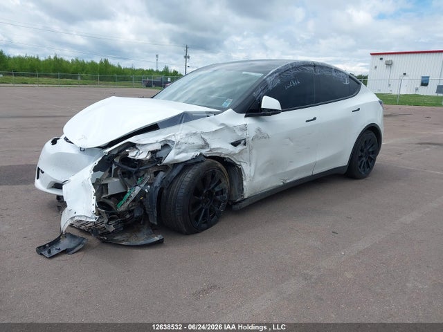 7SAYGDEE3NF534065 Tesla Model Y