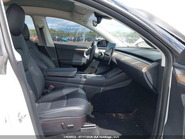 7SAYGDEE3NF534065 Tesla Model Y