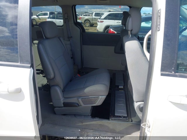 12638537 :رقم المزاد ، 2D4RN4DE7AR465066 vin ، 2010 Dodge Grand Caravan Se مزاد بيع