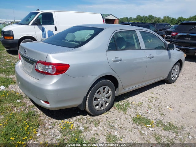 2013 Toyota Corolla S/le მანქანა იყიდება აუქციონზე, vin: 2T1BU4EEXDC006876, აუქციონის ნომერი: 12638556