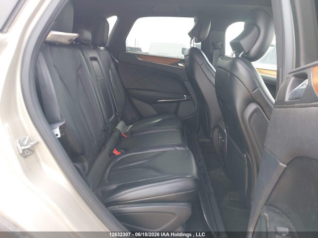 Lincoln MKC 2015 5LMTJ2AH9FUJ35000 Image 8