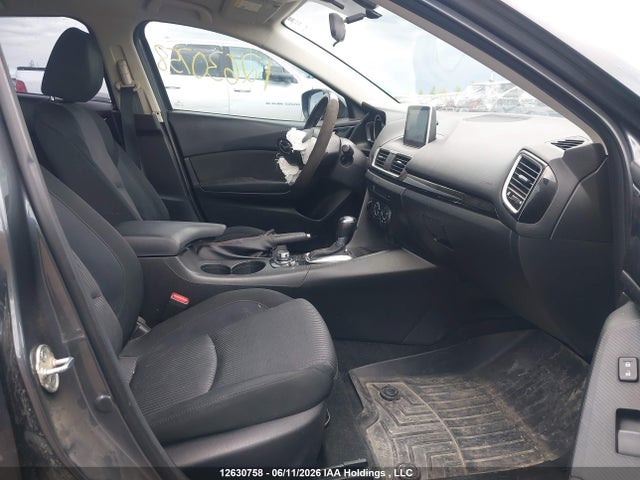 3MZBM1L7XGM285998 Mazda Mazda3 Gs