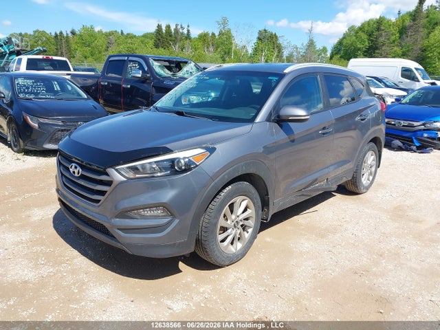 2016 Hyundai Tucson Premium მანქანა იყიდება აუქციონზე, vin: KM8J3CA44GU112085, აუქციონის ნომერი: 12638566