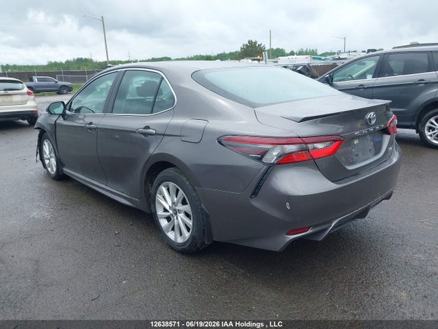 2024 Toyota Camry მანქანა იყიდება აუქციონზე, vin: 4T1G11AK3RU866763, აუქციონის ნომერი: 12638571