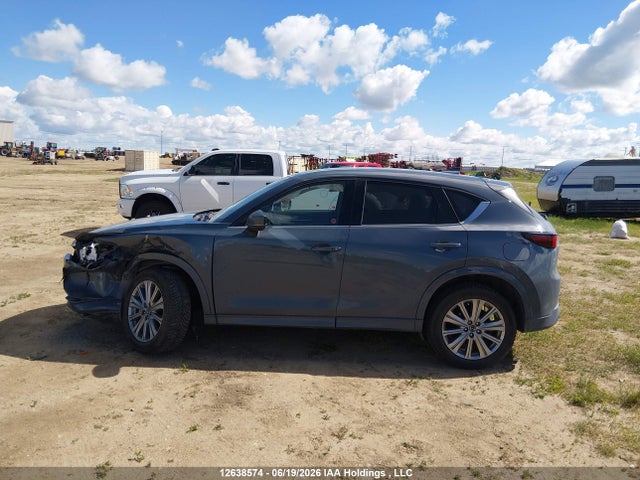 Aukcja sprzedaży 2023 Mazda Cx-5 Signature, vin: JM3KFBEY1P0121431, numer aukcji: 12638574