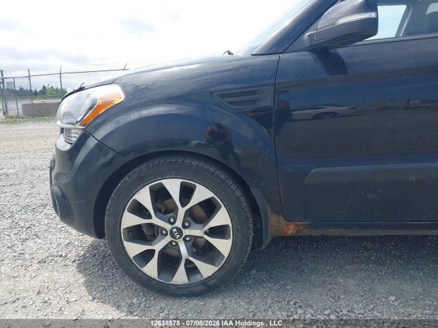 Продажа на аукционе авто 2013 Kia Soul 2.0l 4u Burner/2.0l 4u Luxury/2u/2u Eco/4u/4u Retro, vin: KNDJT2A67D7527685, номер лота: 12638578