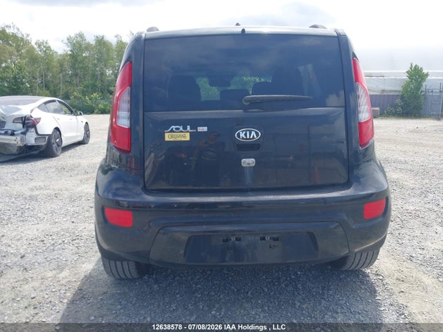 Продажа на аукционе авто 2013 Kia Soul 2.0l 4u Burner/2.0l 4u Luxury/2u/2u Eco/4u/4u Retro, vin: KNDJT2A67D7527685, номер лота: 12638578