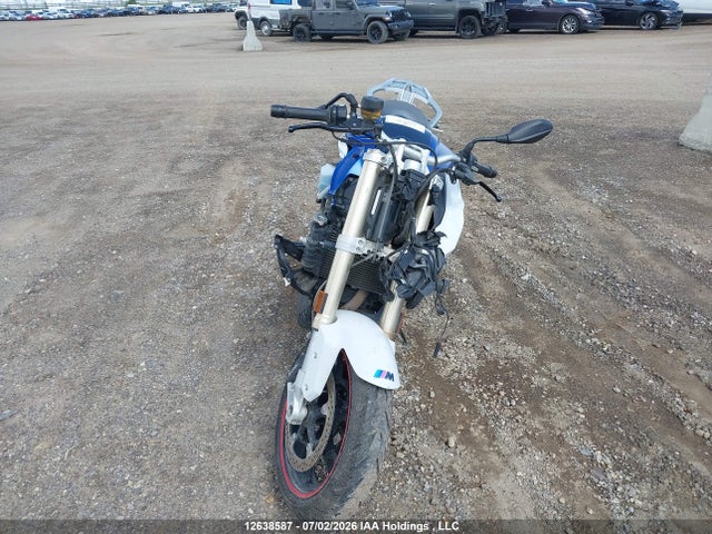 Продажа на аукционе авто 2015 Bmw F800 R, vin: WB10B0408FZ294091, номер лота: 12638587