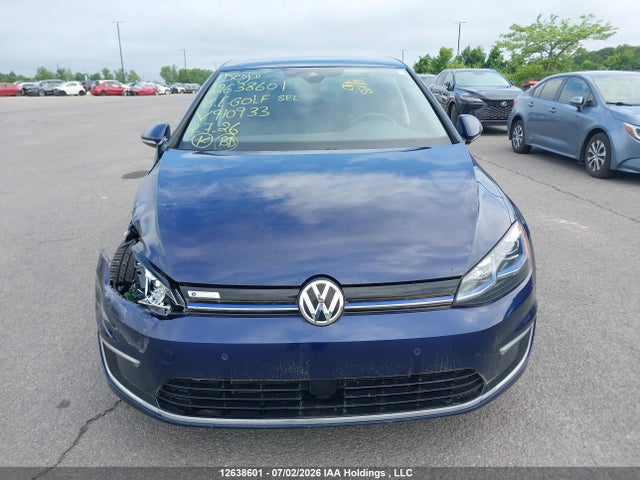 12638601 :رقم المزاد ، WVWPR7AU1JW910933 vin ، 2018 Volkswagen E-golf Sel Premium مزاد بيع