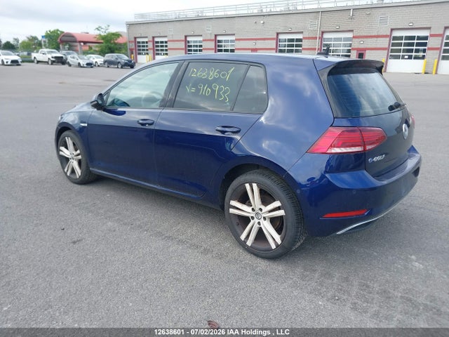 12638601 :رقم المزاد ، WVWPR7AU1JW910933 vin ، 2018 Volkswagen E-golf Sel Premium مزاد بيع