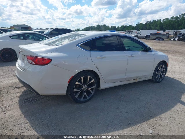 Chrysler 200 C 2015 1C3CCCCG9FN740435 Image 4
