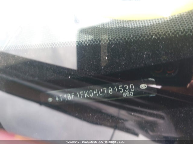 12638612 :رقم المزاد ، 4T1BF1FK0HU781530 vin ، 2017 Toyota Camry Le مزاد بيع
