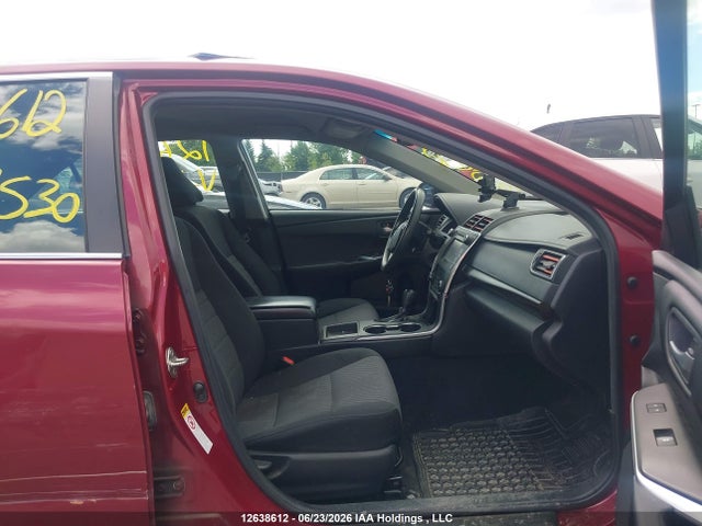 12638612 :رقم المزاد ، 4T1BF1FK0HU781530 vin ، 2017 Toyota Camry Le مزاد بيع